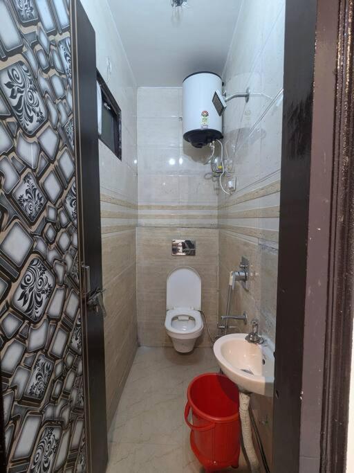 Cozy 1 Bhk With Amenities